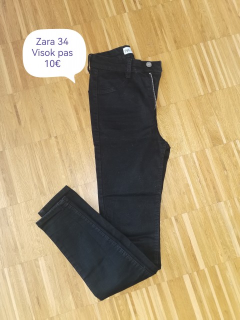 Žensko - foto