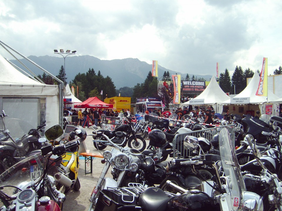 HARLEY DAVIDSON 08 - foto povečava