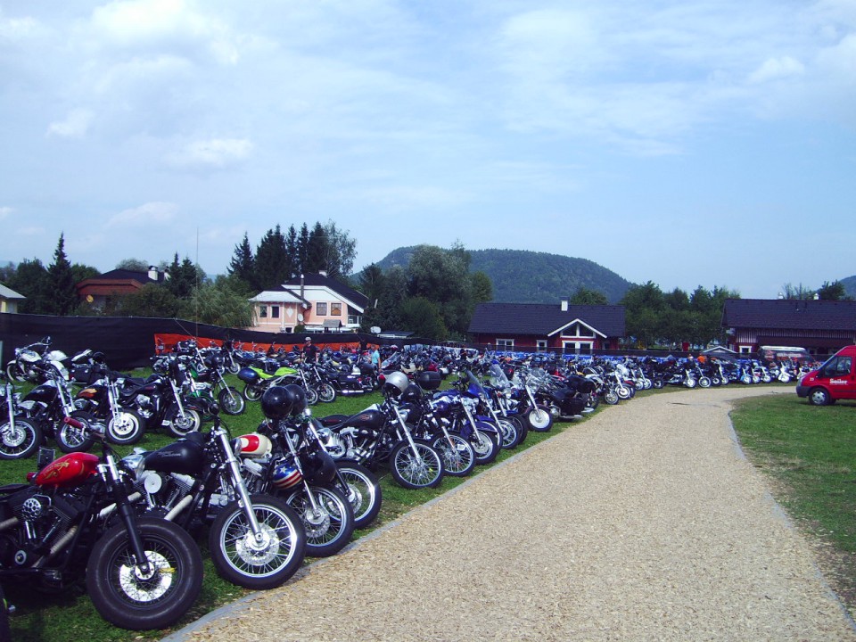 HARLEY DAVIDSON 08 - foto povečava