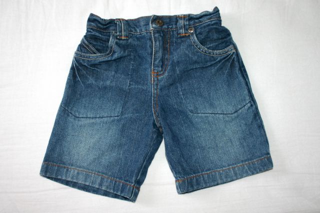 Kratke hlače Calvin Klein Jeans za 2 leti 6€