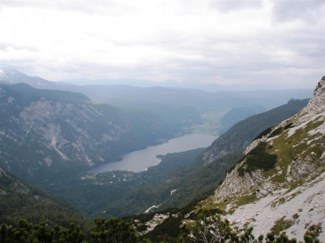 Bohinjski biser pod nami