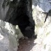 Vhod v Lubniško jamo ...