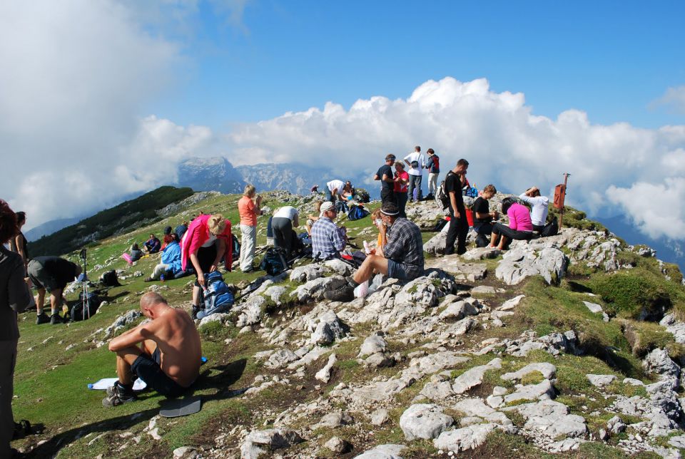 Raduha in Snežna jama 21.8.2010 - foto povečava