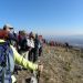 Nepregledna kolona zapušča vrh Sabotina