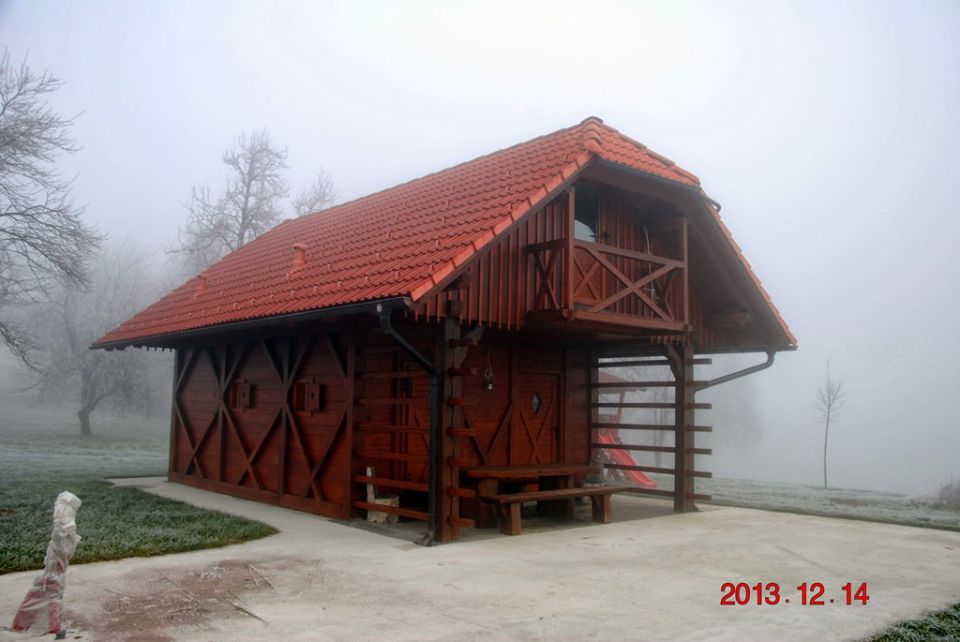 Sodobna predelava kozolca na Dobravi