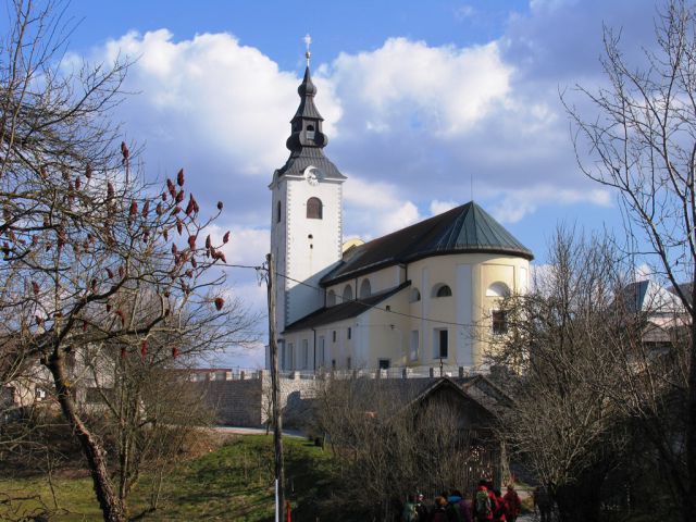 ... cerkve sv. Kozme in Damijana