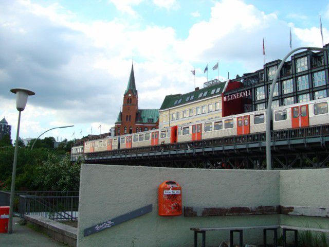 Berlin, Hamburg, Frankfurt - foto