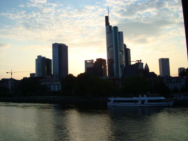 Berlin, Hamburg, Frankfurt (drugi del) - foto povečava