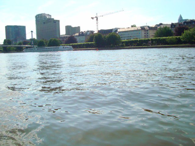 Berlin, Hamburg, Frankfurt (drugi del) - foto povečava