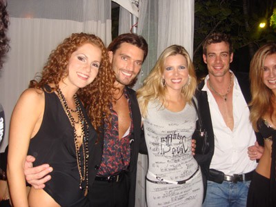 Con William Levy y bebe - foto