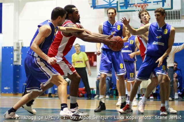 2009-01-07 vs. Luka Koper - foto