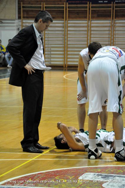 2010-04-14 vs Olimpija - foto