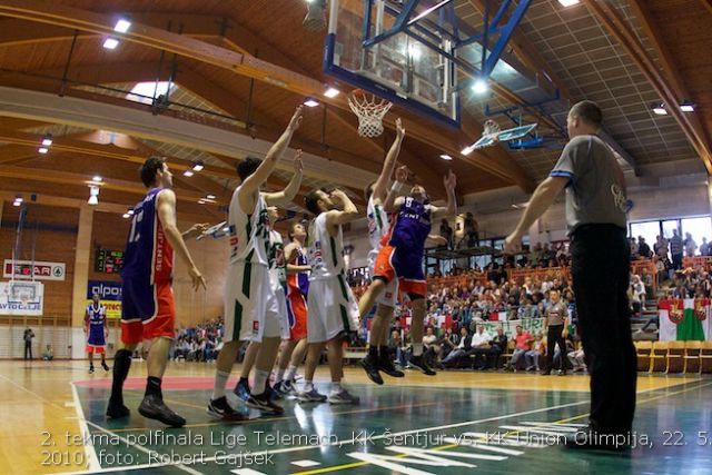 2010-05-22 vs Olimpija (polfinale DP) - foto