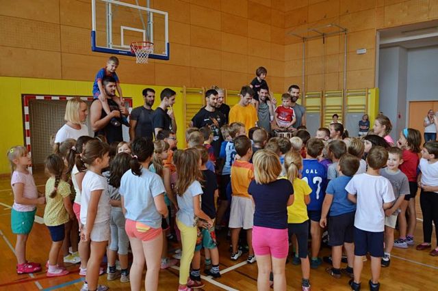 2015-09 predstavitev Šole košarke OŠ Ponikva - foto