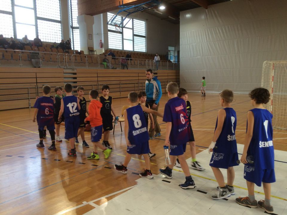 2016-01 tekme u11 - foto povečava