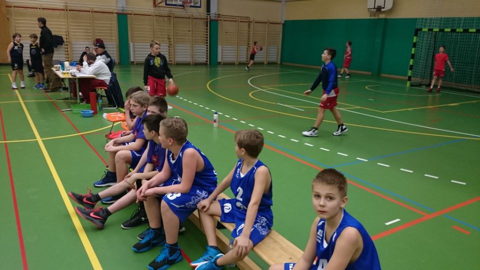 2016-01 tekme u11 - foto povečava