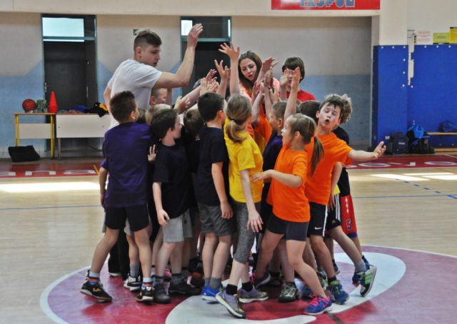 2016-04 šole košarke - foto