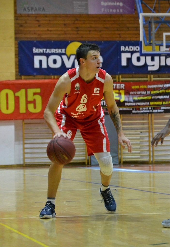 2016-11-09 tajfun vs. krka - foto povečava