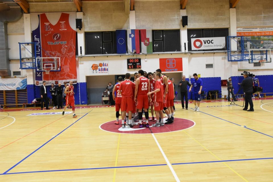 2016-11-23 tajfun vs terme olimia podcetrtek - foto povečava