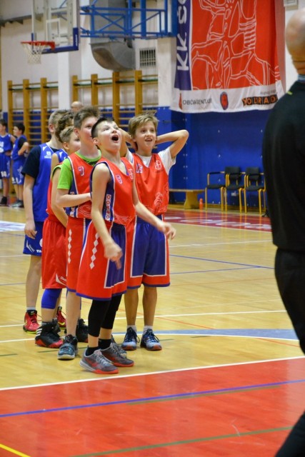 2016-12-15 zaključek ml. sel. in šol košarke - foto