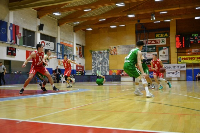 2017-03-01 tajfun vs u. olimpija - foto