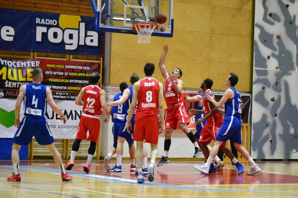 2017-03-14 tajfun vs lth castings - foto povečava