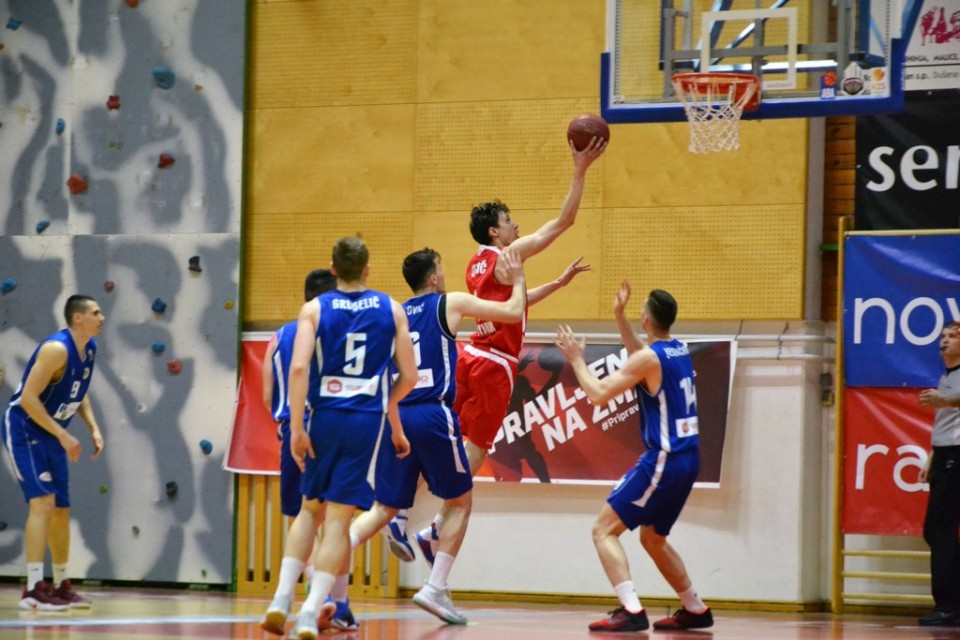 2017-03-31 tajfun vs lth castings - foto povečava