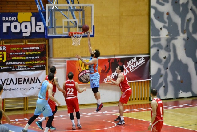 2017-04-08 tajfun vs sixt primorska - foto