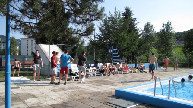 2017-06-20 srečanje ml. kategorij na bazenu - foto