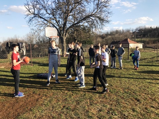 2018 mladi v užicah - foto