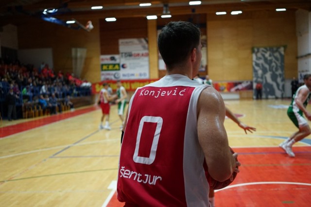 2018-11-09 Šentjur vs Krka - foto