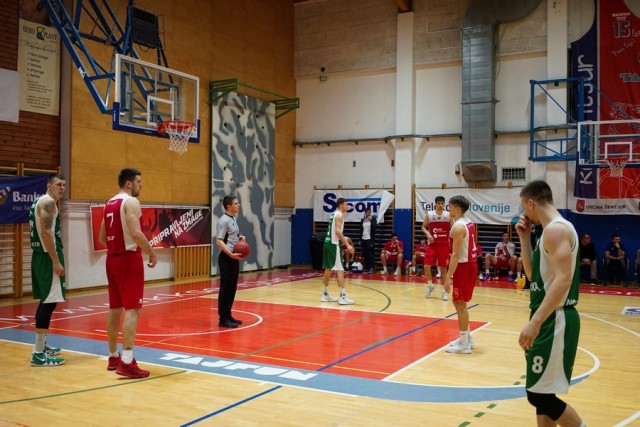 2018-11-09 Šentjur vs Krka - foto