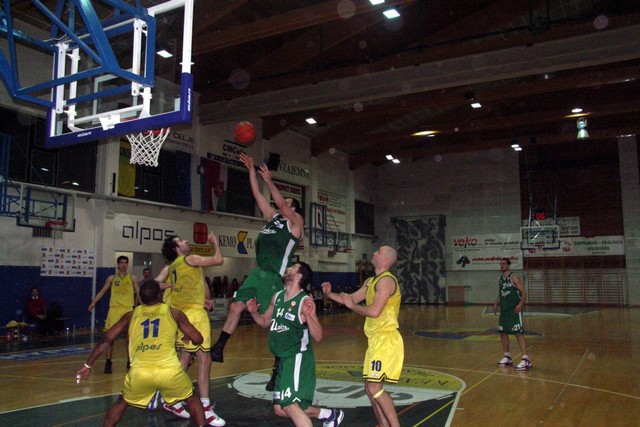 2006-04-15 vs. Union Olimpija - foto