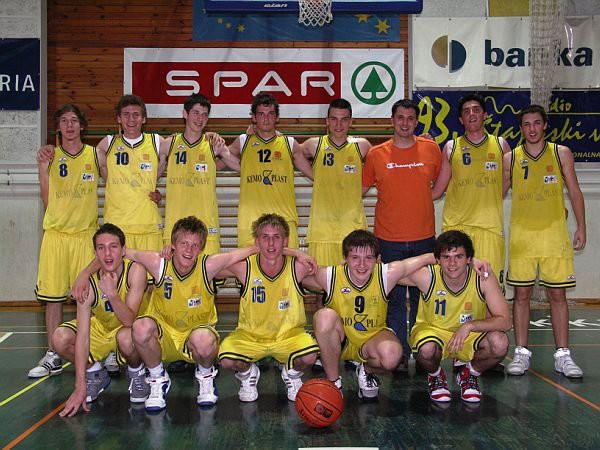 2007-05 mladinci za uvrstitev v 1. ligo - foto