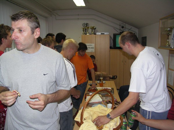 2007-05 mladinci vs. trenerji&uprava - foto