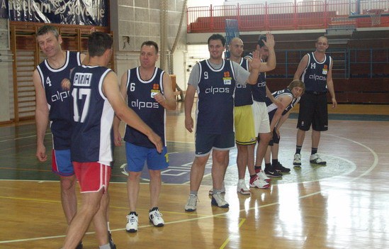 2007-05 mladinci vs. trenerji&uprava - foto