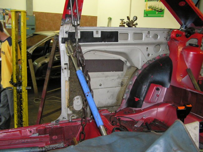 Popravilo po nesreči n - foto povečava