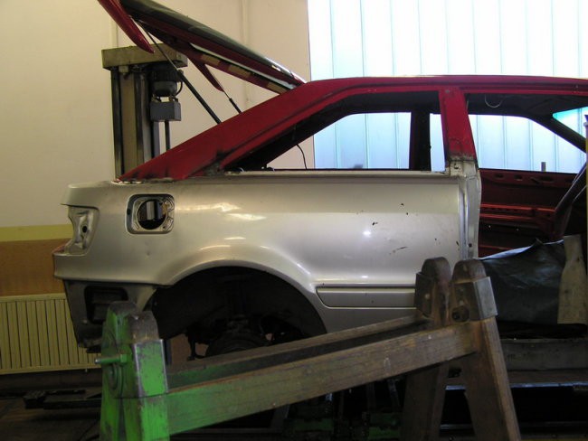 Popravilo po nesreči n - foto povečava