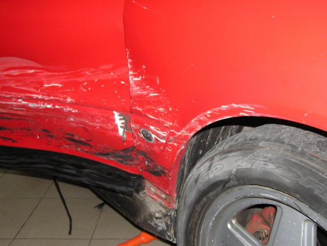 Popravilo po nesreči n - foto povečava