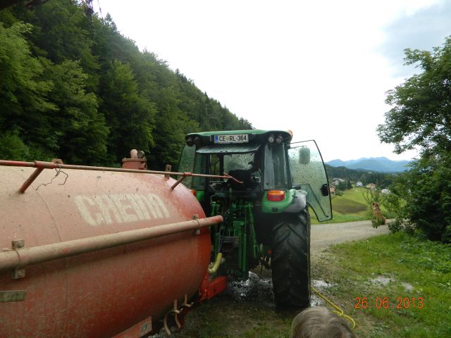 Gnojevka v kabini jd - foto