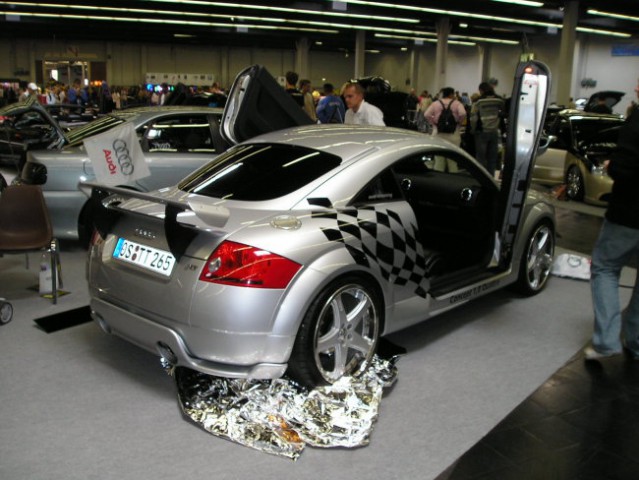 Dortmund Tuning Show 17-18.9.2005 - foto