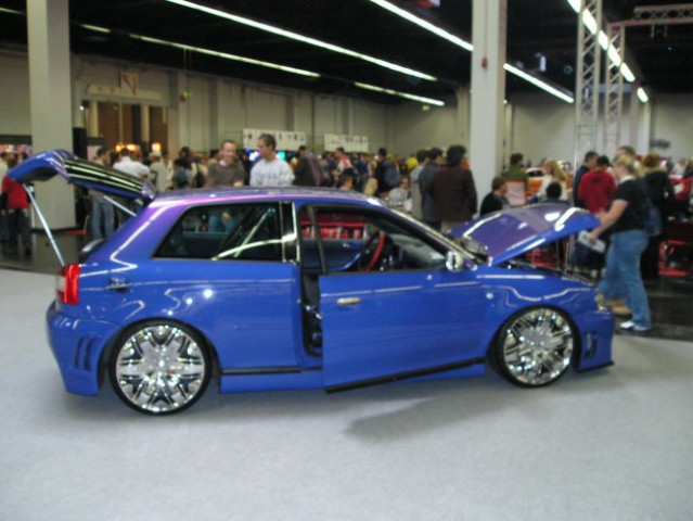 Dortmund Tuning Show 17-18.9.2005 - foto