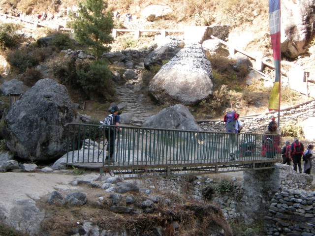 Lukla Monjo - foto