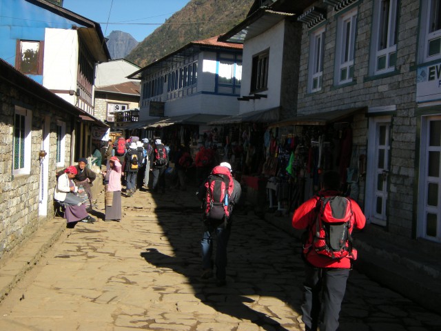 Lukla Monjo - foto