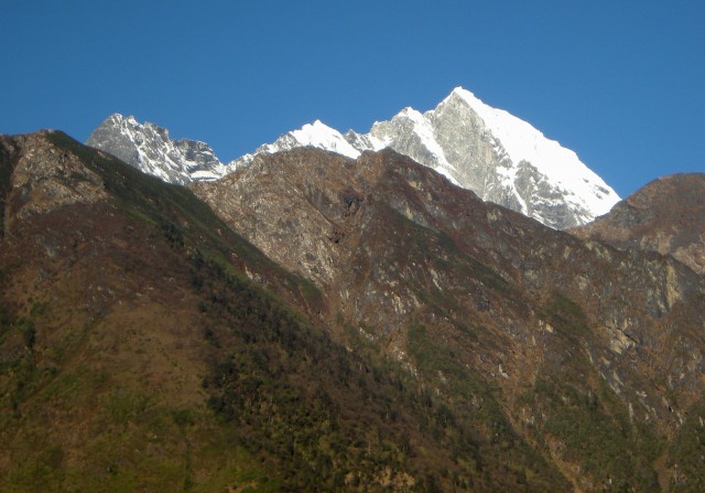 Lukla Monjo - foto