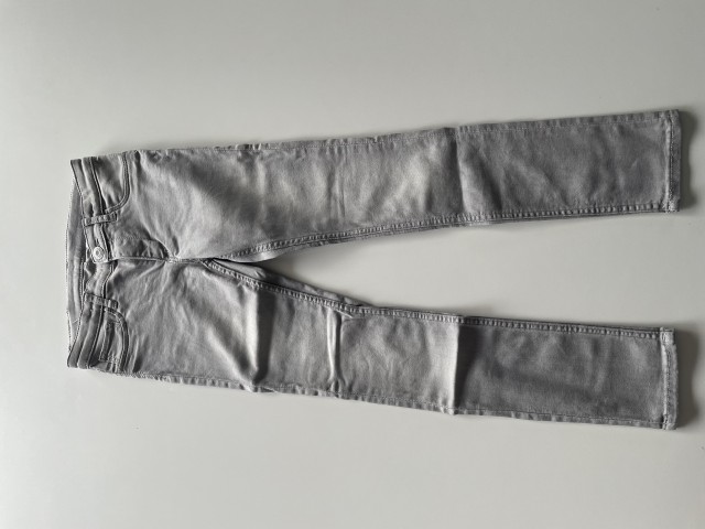 Sive jeans hlaċe 128
