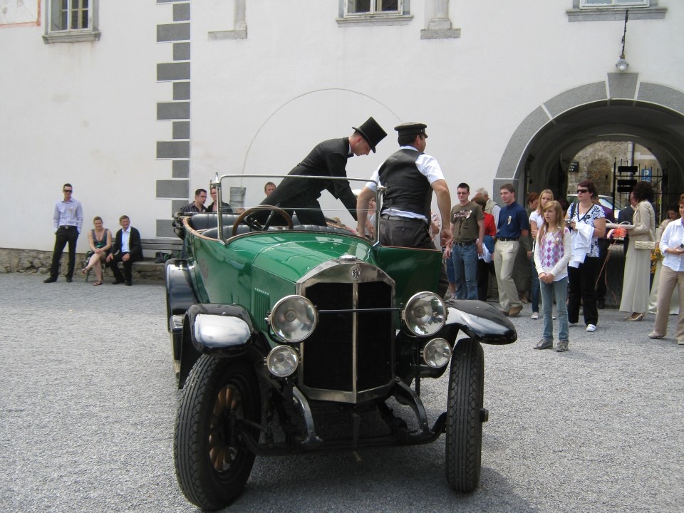 2009-06-06, POROKA MAJA & ĐUL - foto povečava