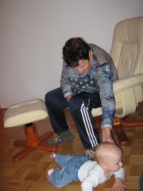 MALO NAOKROG - foto