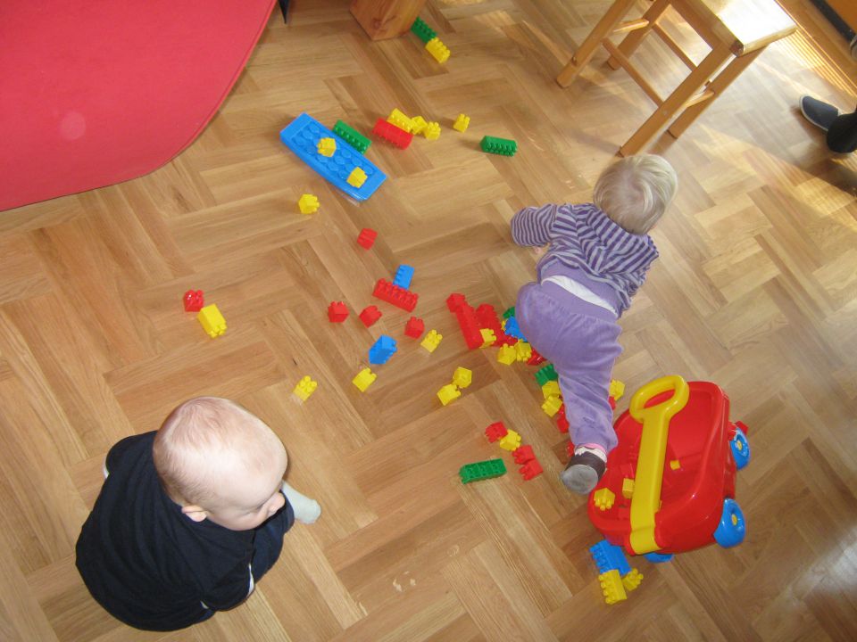 TIJANIN IN BOJANOV ROJSTNI DAN - foto povečava