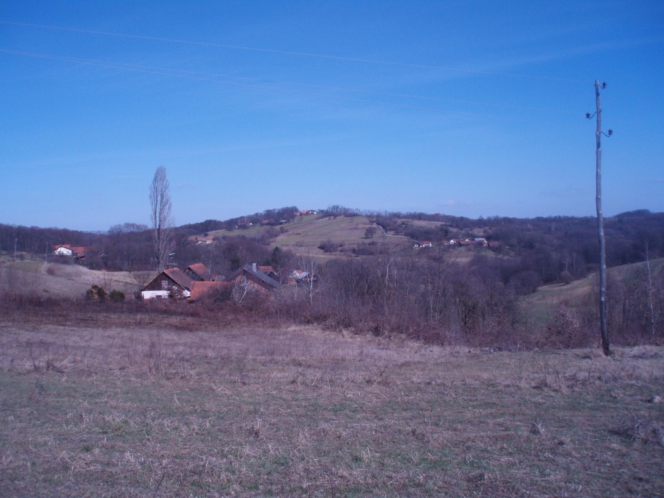 Pogled na Selo na Goričkem iz smeri Vučja Gomila